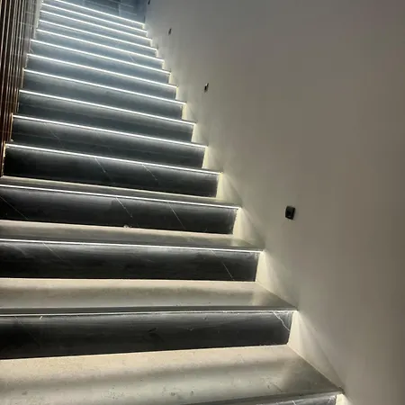 Infinity Lux * Novi Banovci